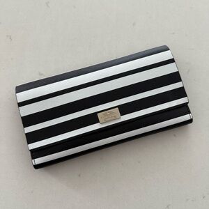 KATE SPADE STRIPED LEATHER WALLET IN BLACK & WHITE